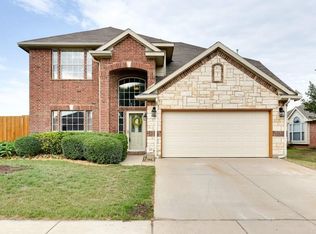 5716 Rio Grande Dr, Haltom City, TX 76137