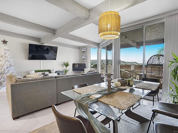 3rd image of 2311 Caringa Way Unit 45