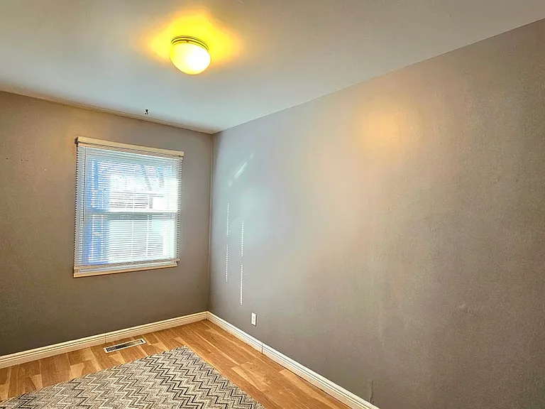 1205 Hoyt St — Photo 7