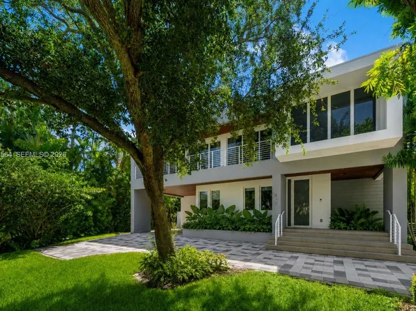 425 Harbor Dr, Key Biscayne, FL 33149