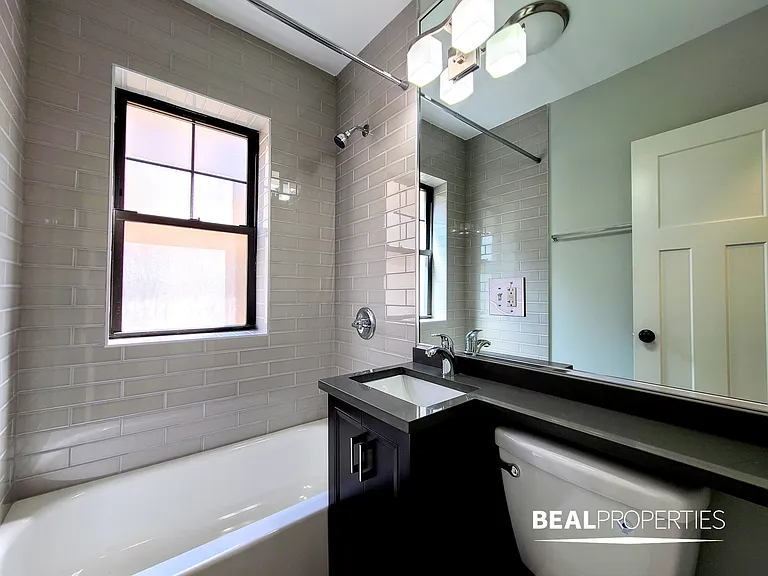 427 West Belden — Photo 53