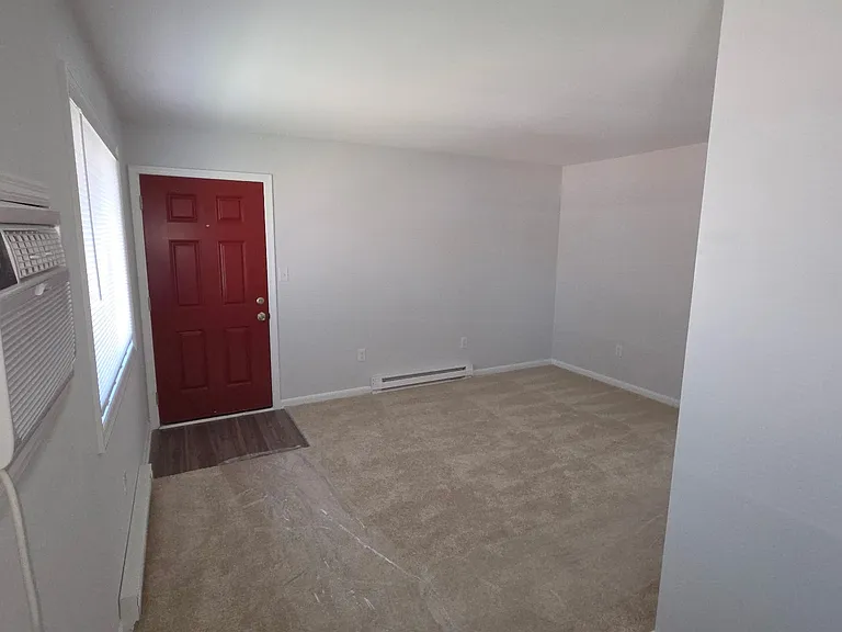 5213 Kennebeck Ave #4 — Photo 1
