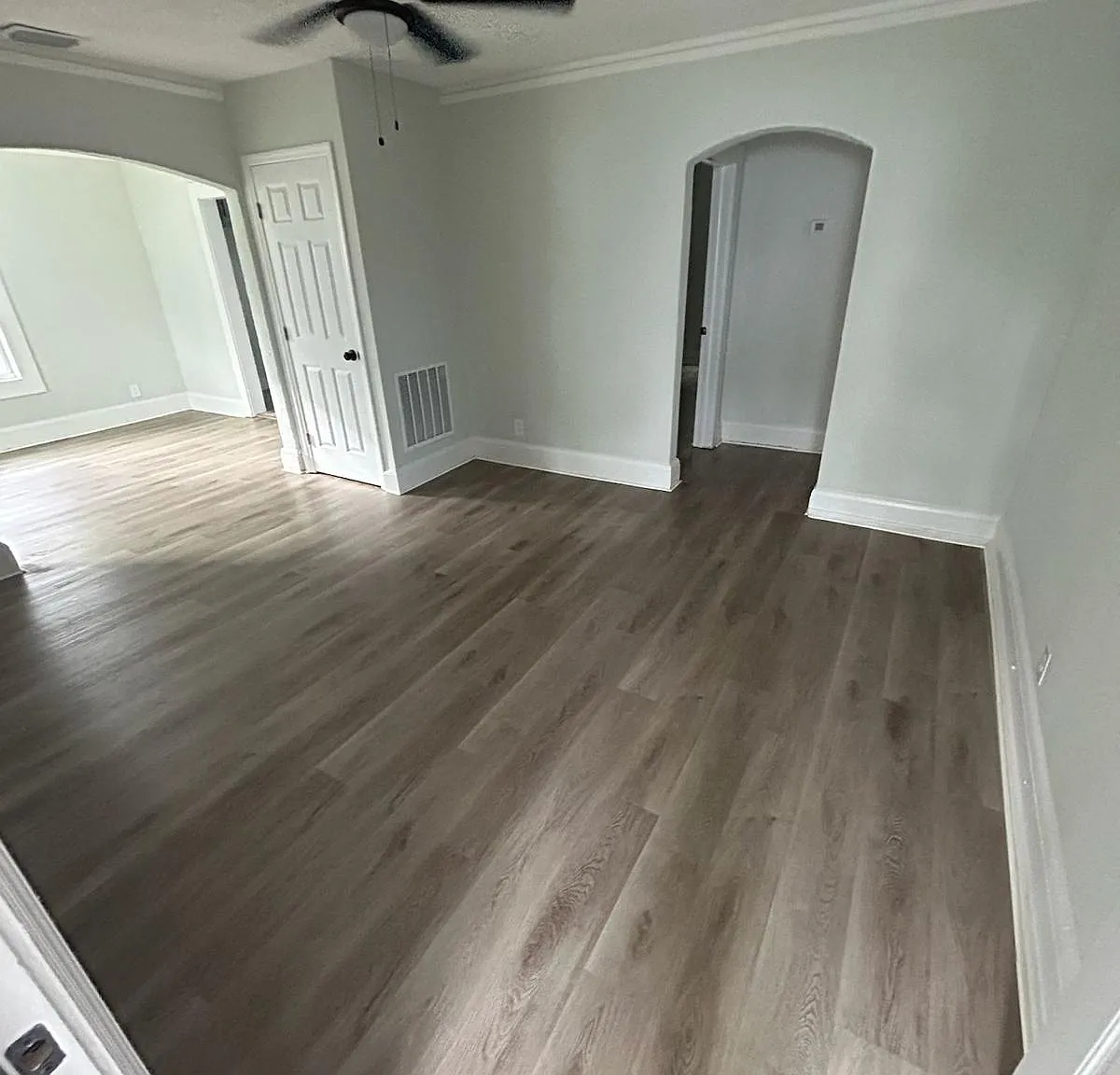 1335 W 9th St - 1 — Photo 2
