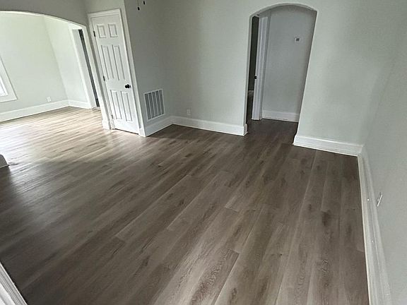 2nd image of 1335 W 9th St
