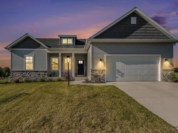 1318 Keady Ct, South Bend, IN 46614