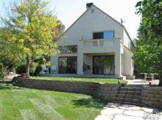 15 Creekside Dr, San Rafael, CA 94903