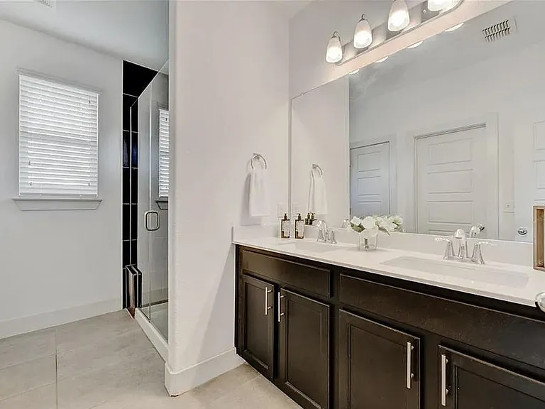 1404 Casa Dr — Photo 15