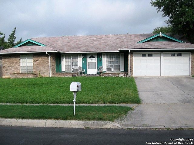 1st image of 12411 Los Campos