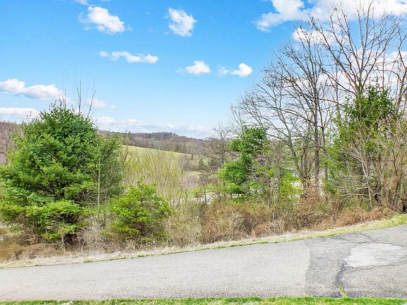 4th image of 13500 Pleasant Valley Rd