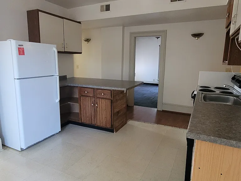 50 E Willow St #2 — Photo 7