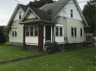 554 S Main St, Niles, OH