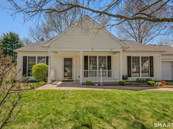 6 Cypress Way, Waterford, CT 06385