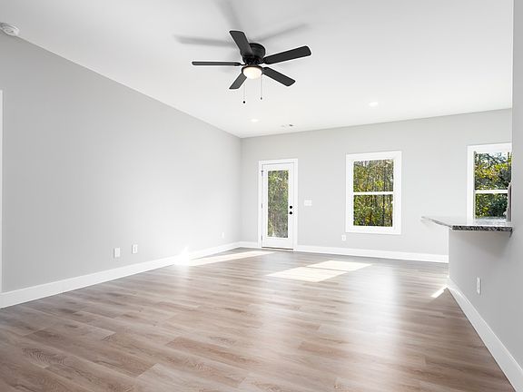 5th image of 316 21st Ave