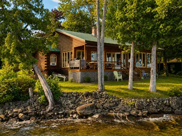 79 Nelson Avenue, Greenville, ME 04441
