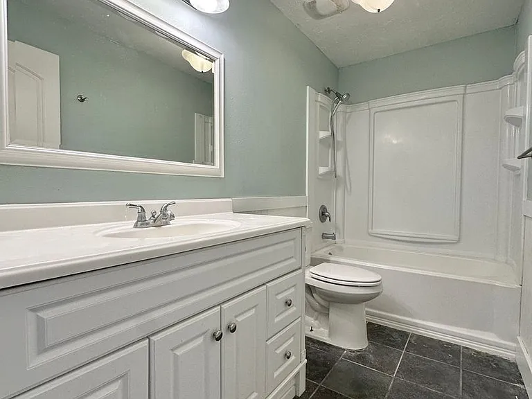 624 Centennial Loop — Photo 18