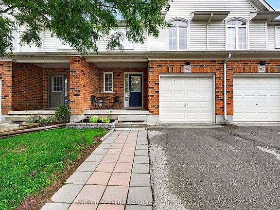 4th image of 947 Silverfox Cres E