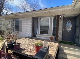 2504 Halbert St, Fort Worth, TX 76112