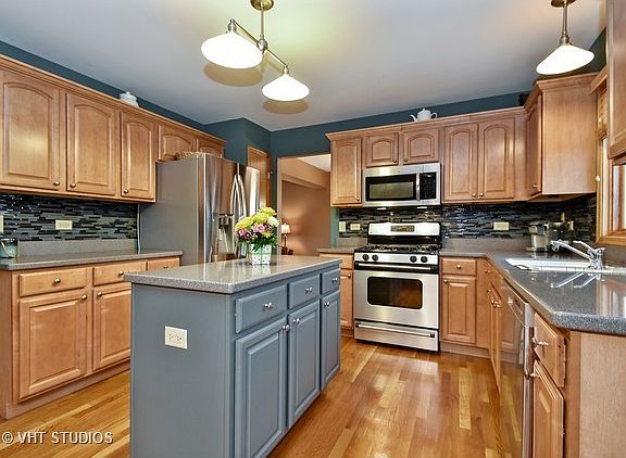 3rd image of 18184 Goesel Dr
