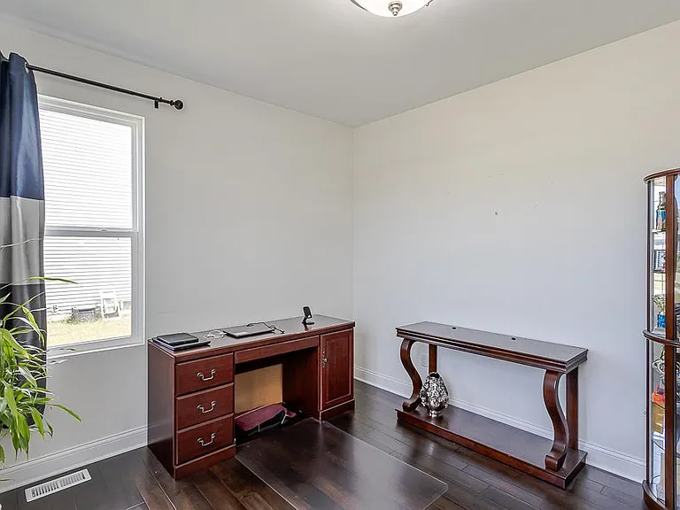 14825 Saddle Horn Dr — Photo 26