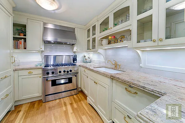 Sold by Halstead Real Estate | media 25