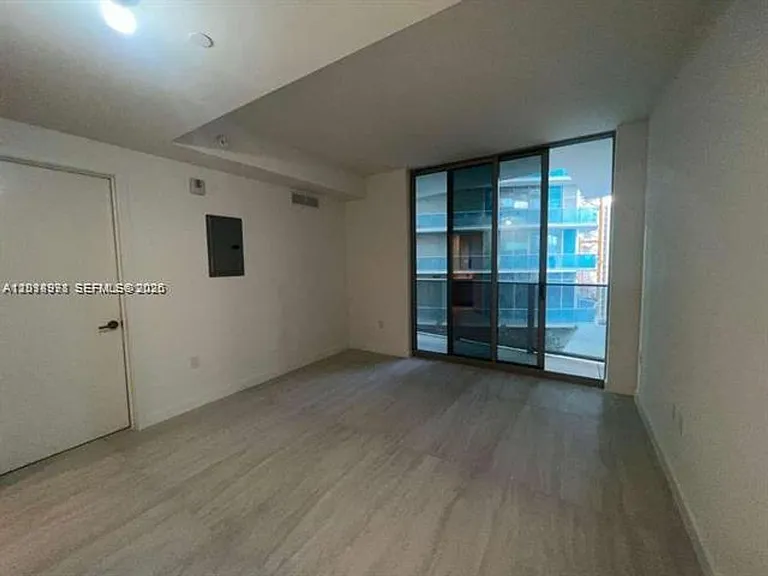 77 SE 5th St #1605 — Photo 7