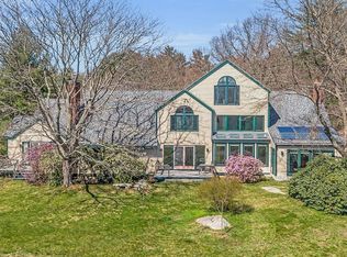 163 Common Ln, Beverly, MA 01915