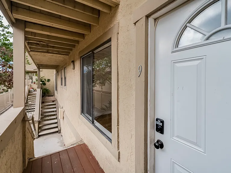 582 Arizona St — Photo 19