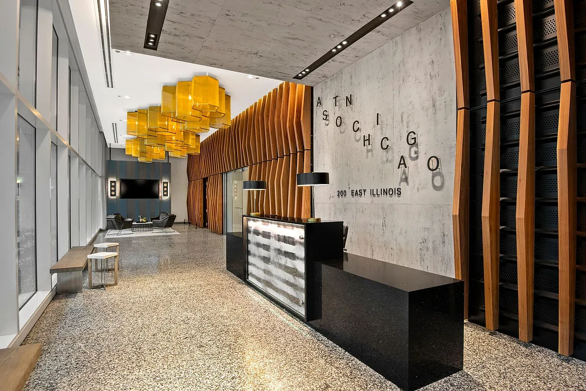 Building Photo - Aston Chicago