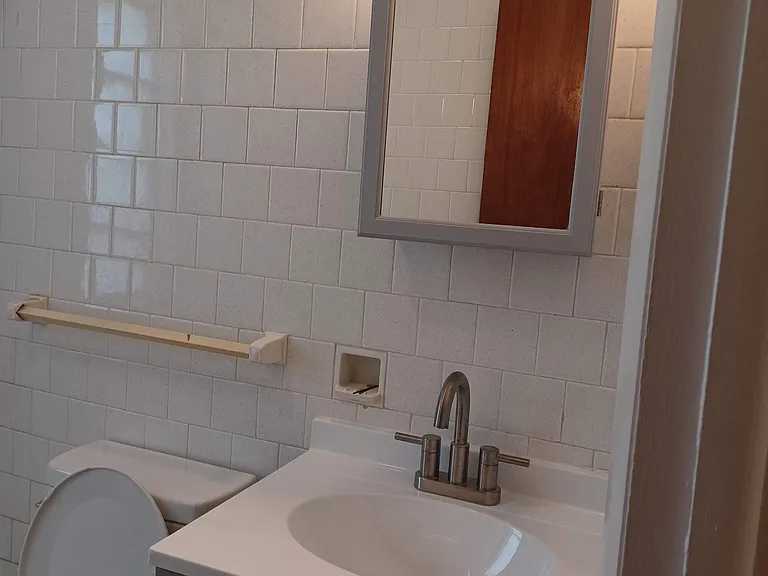 220 E Whitlock Ave #1 — Photo 8