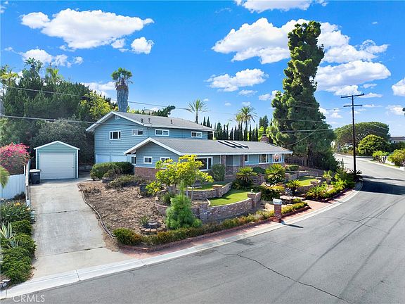 3rd image of 3485 Ridgecrest Dr