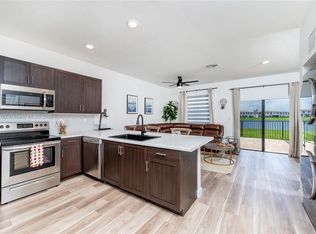 Crystal Cay, Miami, FL 33190