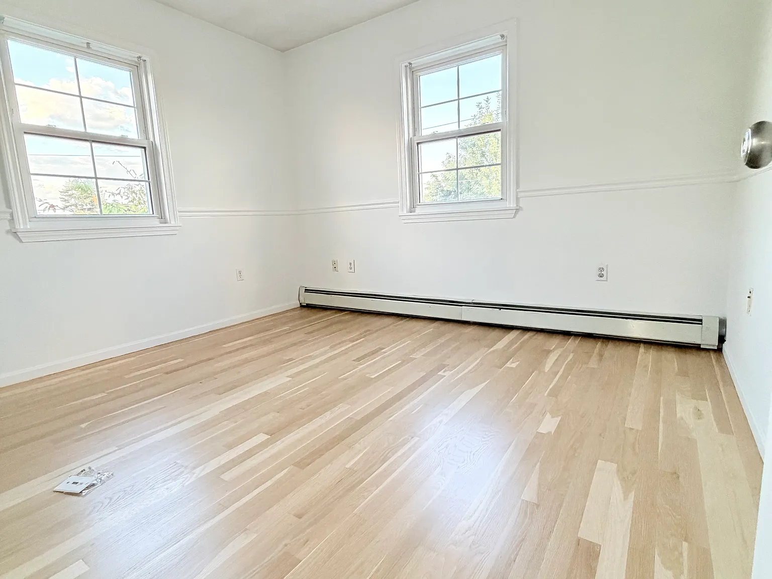 3 bed, 2000 sqft, $1,650 — Photo 3