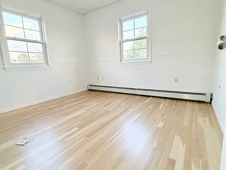 74 Grover St #1 — Photo 3