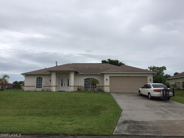 1st image of 1210 NE 14th Pl