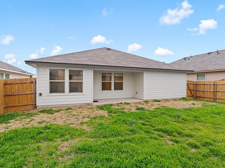 112 Ragnar Dr — Photo 28