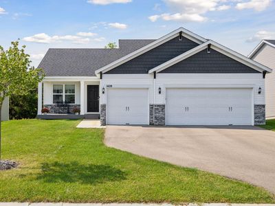 1428 Raymond Dr, Waconia, MN, 55387