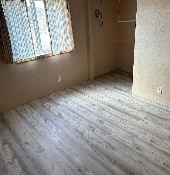 6683 Glendale Rd — Photo 3