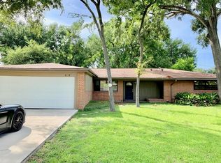 6118 N Braeswood Blvd, Houston, TX 77074