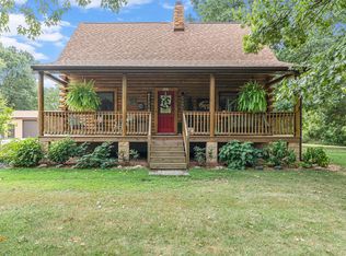 28615 49th Ave, Paw Paw, MI 49079
