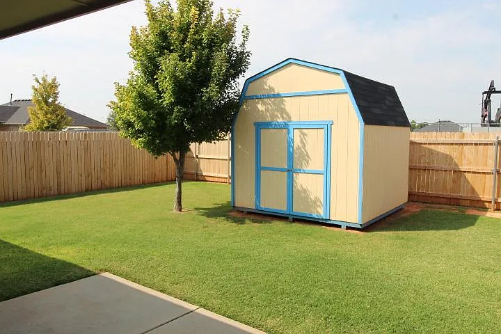 620 Eastview Dr — Photo 21