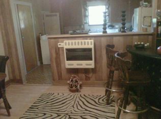 708 S Linden St, Delavan, IL 61734