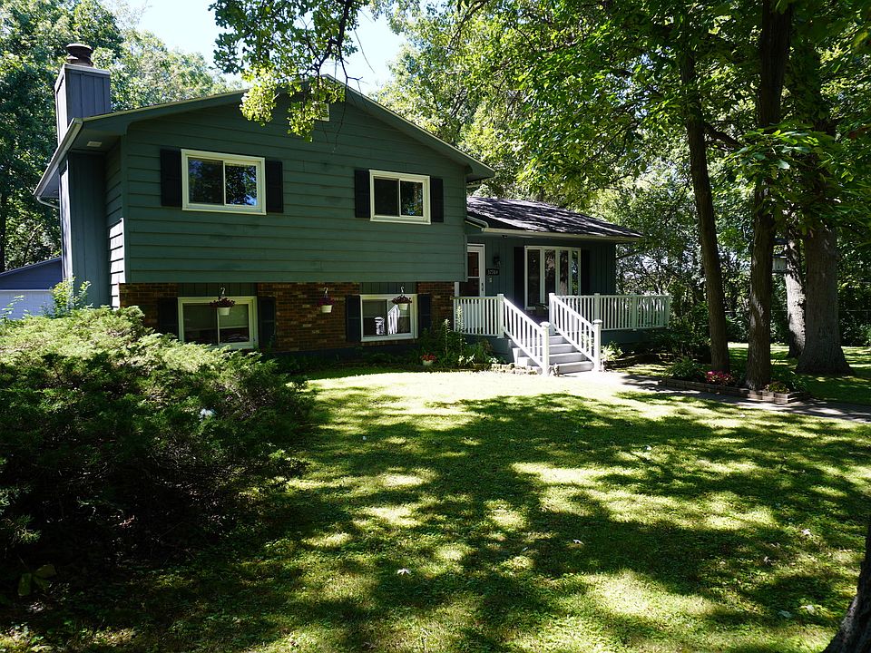 1st image of 37984 N Metropolitan Ave