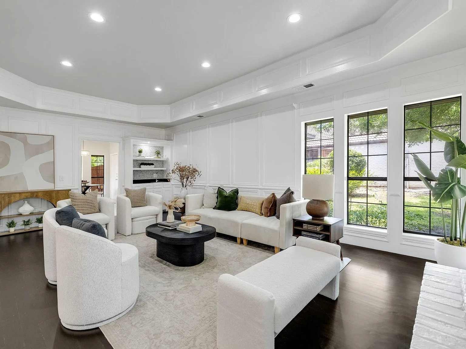 4 bed, 3.5 bath, 2551 sqft, $3,500 — Photo 3