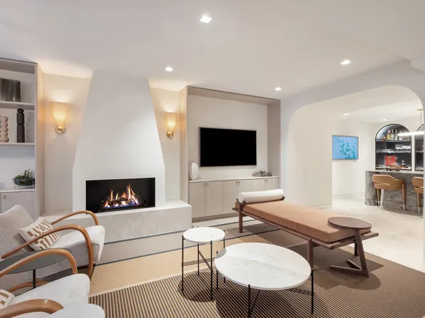 110 Central Park South image 48 of 48