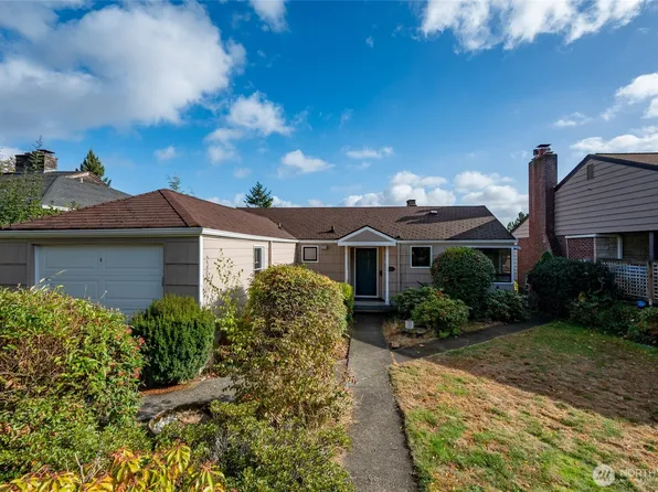 7332 58th Avenue NE, Seattle, WA 98115