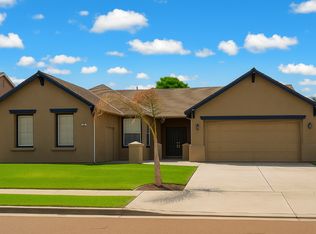 653 Contenta Ct, Lemoore, CA 93245