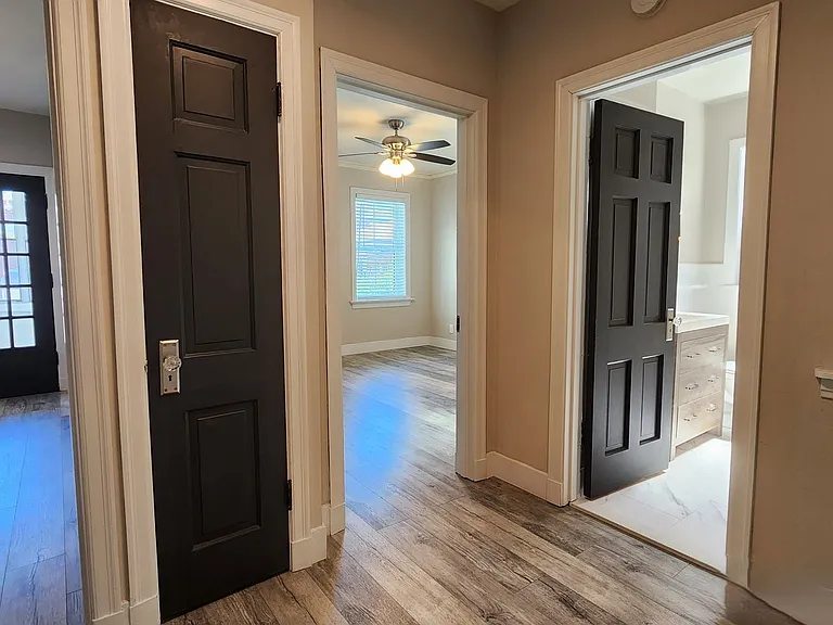 4632 Locke — Photo 11