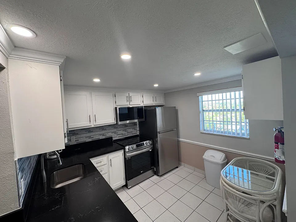300 NE 26th Ave #4030