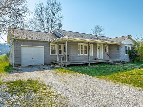 2nd image of 3964 Wolf Creek Rd
