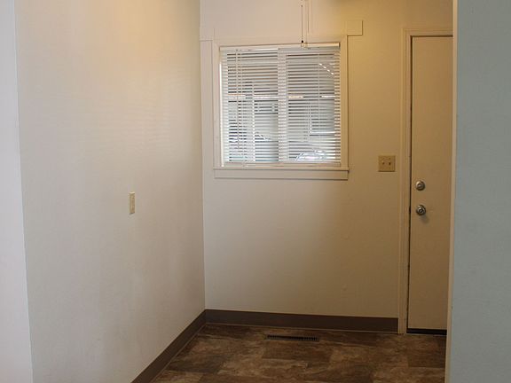 2nd image of 1226 Montana St #1226